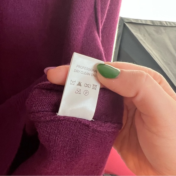 In Cashmere Cashmere Dyed Mink Fur Lightweight Sweater, size Medium - Picture 4 of 8